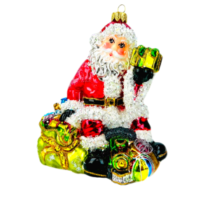 Handcrafted glass ornament, model OK8, from The Ornament King collection.